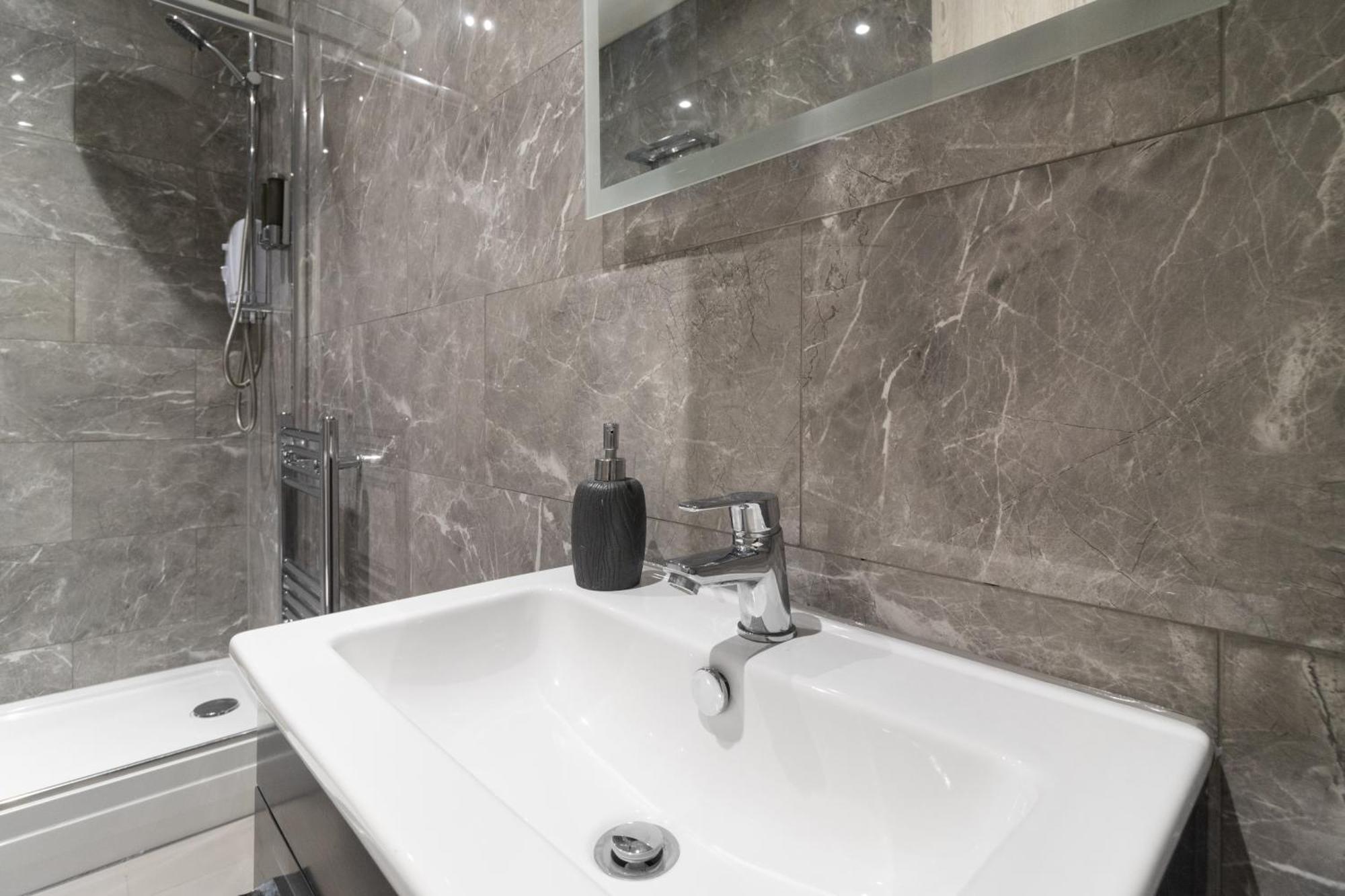 Whiskawaystays - Foregate Street - Apartment 4 وورسيستير المظهر الخارجي الصورة